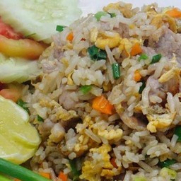 ข้าวผัดหมู