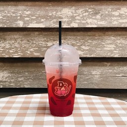 Fresh Strawberry Soda