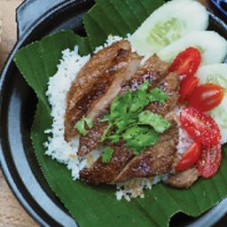 ข้าวหมูย่างซอสญี่ปุ่น
