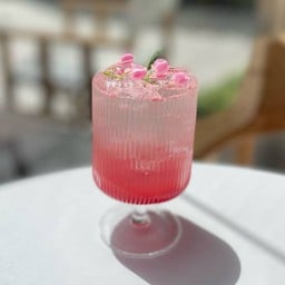 Strawberry Sparkling