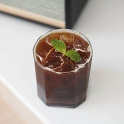 Americano (Iced)