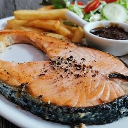 สเต็กปลาแซลมอน