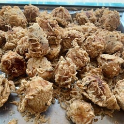 หัวหมูพะโล้