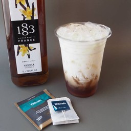 Iced vanilla Earl Grey latte วนิลลาเอิร์ลเกรย์ลาเต้เย็น