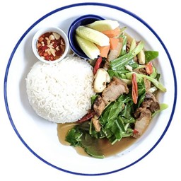 T10 ข้าวคะน้าหมูกรอบ Ka-Na Moo Krob