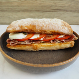 J3 Parma Prosciutto sandwich พาร์ม่าแฮมแซนวิช