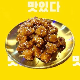 ไก่ป็อป ซอสเผ็ด