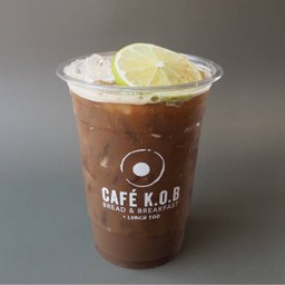 Iced Lemon Tea ชามะนาวเย็น