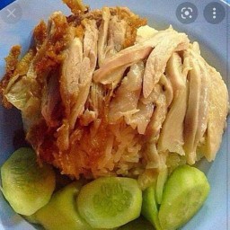 ร้านข้าวมันไก่ตอนสมโภชเจ้าเก่า&ราดหน้า
