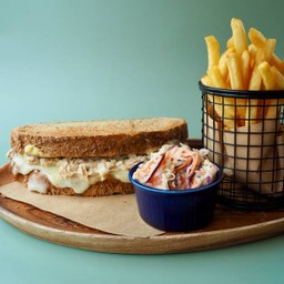 L8 แซนวิชทูน่าชีส Tuna Mayo