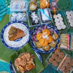ร้านขนมไทยป้าสุข