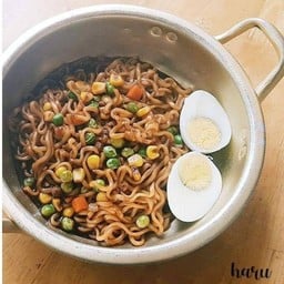 มาม่าจาจังเมียน