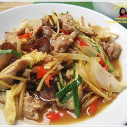 หมู,ไก่ผัดขิง