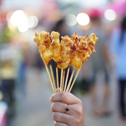หมูสะเต๊ะลุงหมึก