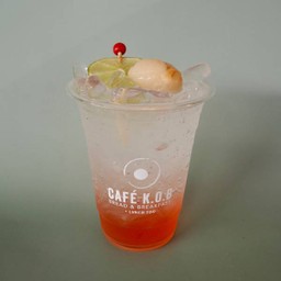 ลิ้นจี่โรสโซดา Lychee Rose soda