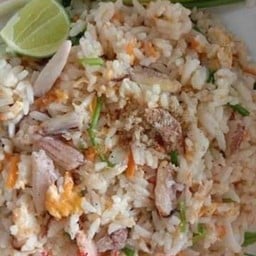 ข้าวผัดปู