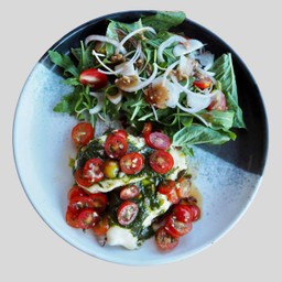 C4 Chicken Pesto ไก่ย่างราสซอสเพสโต้