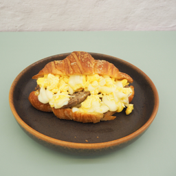 BS1 Egg Sausage & Cheese Croissant ครัวซองต์ ไข่ ไส้กรอก ชีส
