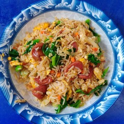 ข้าวผัดกุนเชียง