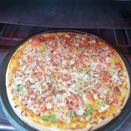 Chicken supreme pizza ไก่สุพรีม พิซซ่า large ถาดใหญ่