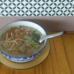 โจ๊กสามสหาย(พิเศษไข่และเครื่อง)