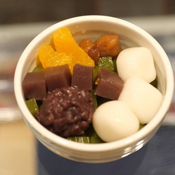 Matcha Animitsu - 抹茶あんみつ