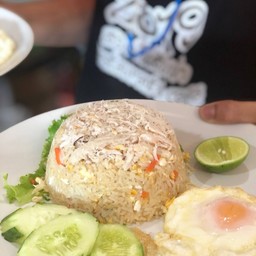 ข้าวผัดปู