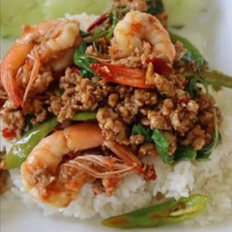 [อร่อยซ่ากับโค้ก] ข้าวกะเพราหมูสับ-กุ้ง +  โค้ก ออริจินัล (กระป๋อง)