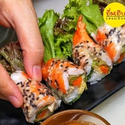 ปอเปี๊ยะโรลกุ้งอิ่มเอิบ