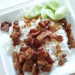 ข้าวหมูผัดกระเทียม
