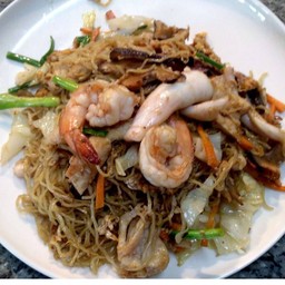 ผัดหมี่ฮ่องกง