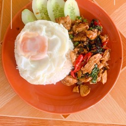 ป้าแต้มอาหารตามสั่ง ป่าบง -