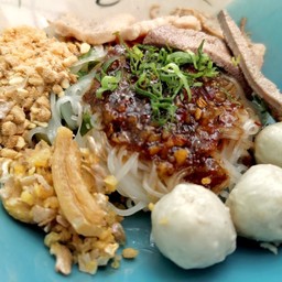 เล็กแห้งหมู