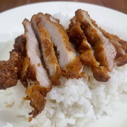 ข้าวหมูทอด