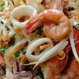 ผัดไทย-เส้นเล็ก-