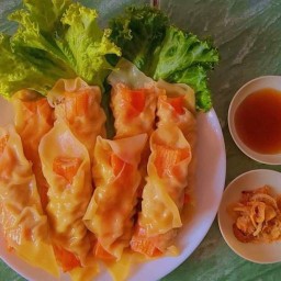 ต้มตุ๋น พุงกาง