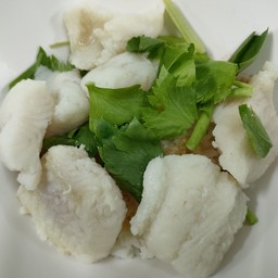 ข้าวต้มเนื้อปลาดอลลี่