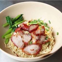 อร่อยดี บะหมี่เกี๊ยว Byแม่ศรี(ตลาดกิ่วแลน้อย) ตลาดกิ่วแลน้อย