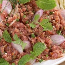 ก้อยมะนาวเนื้อดิบ