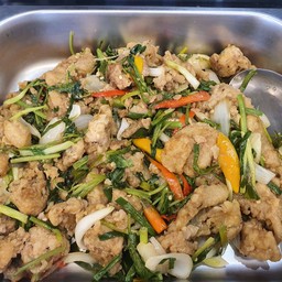 ปลาผัดคื่นไช่