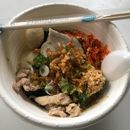 ก๋วยเตี๋ยวต้มยำแห้ง