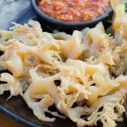 ลวกจิ้มแมงกะพรุน