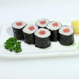 ข้าวห่อสาหร่ายใส้ ปลาทูน่า