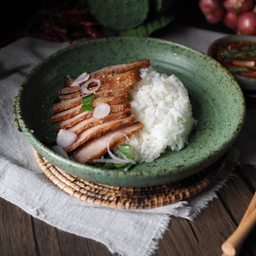 ข้าวหมูย่าง