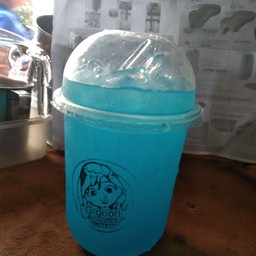 โอ้ชียลบลู หอมกลิ่นผลไม่ หวานพอดี ทานแล้วสดชื่น