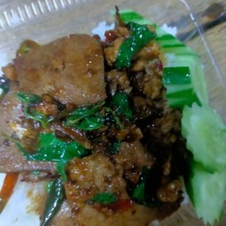 ข้าวผัดกระเพราตับหมู +หมูสับ