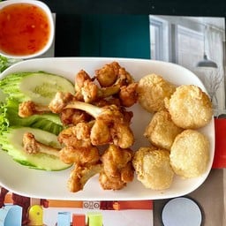 ข้าวเหนืยวไก่ทอดเล็ก