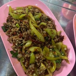 หมูผัดพริกอ่อน