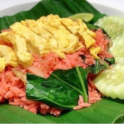 ข้าวผัดซอสแดง