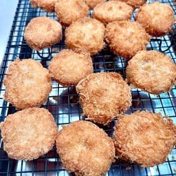 ทอดมันกุ้ง (10 ชิ้น)